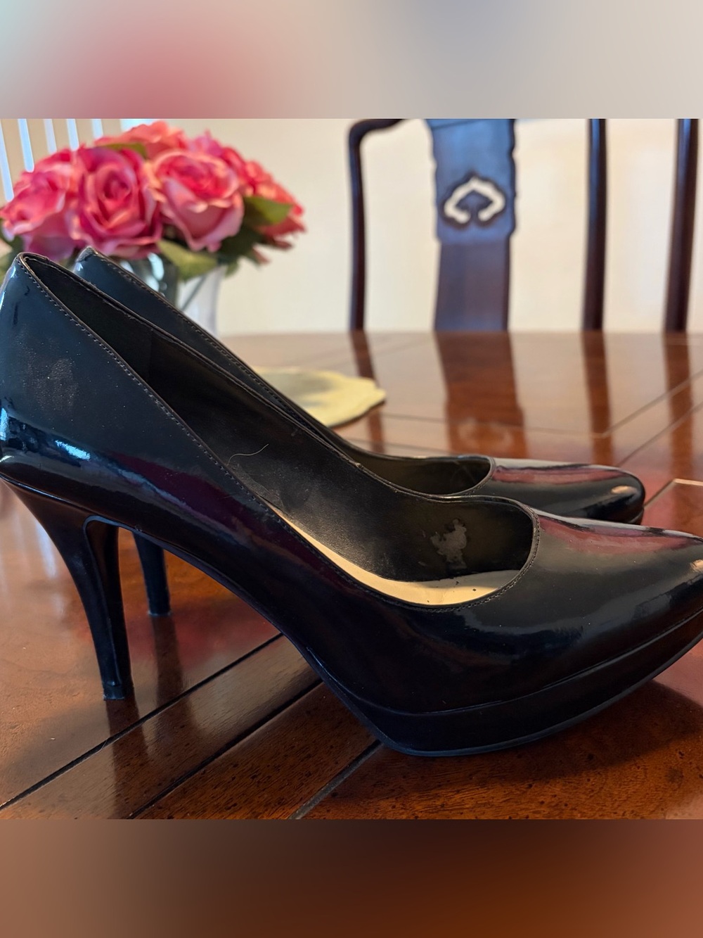 Nine West Black Patent Pumps!
